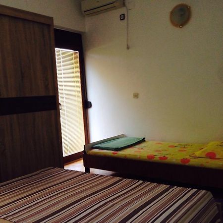 Apartments Svorcan Budva Chambre photo